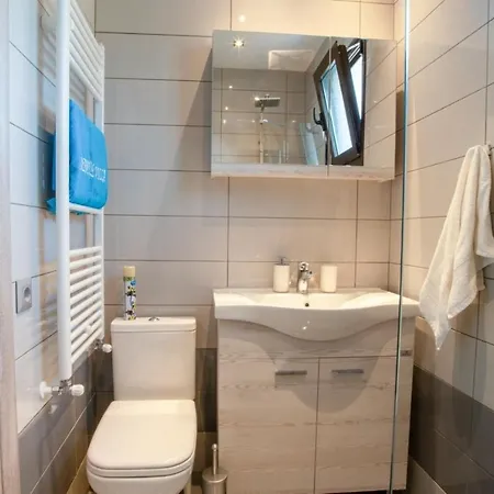Domus Luxury Villas 别墅