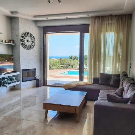 Domus Luxury Villas 别墅