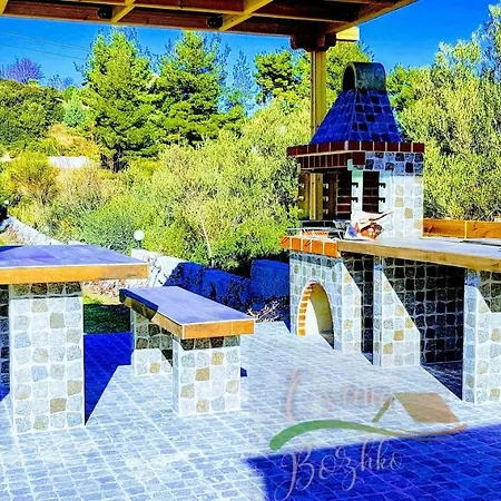 Domus Luxury Villas
